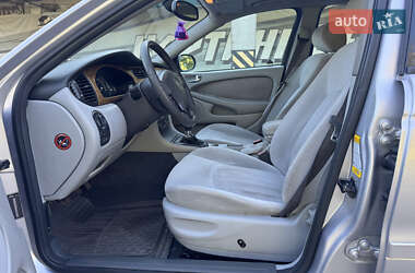 Седан Jaguar X-Type 2001 в 