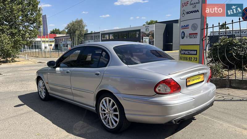 Седан Jaguar X-Type 2001 в Николаеве