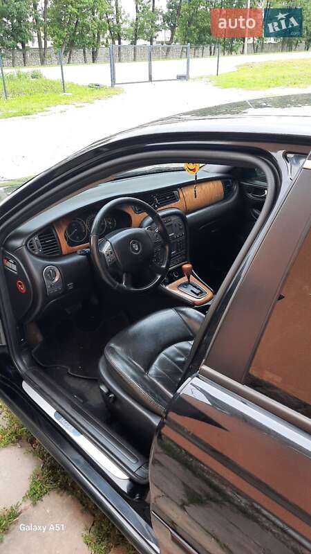 Седан Jaguar X-Type 2007 в Ивано-Франковске