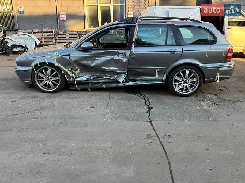 Универсал Jaguar X-Type 2004 в Киеве