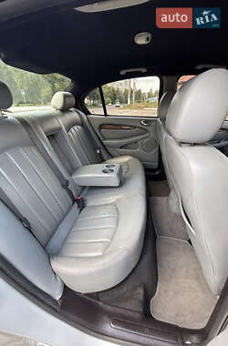Седан Jaguar X-Type 2005 в 