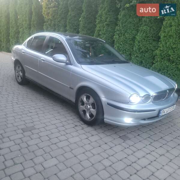 Седан Jaguar X-Type 2006 в Рівному