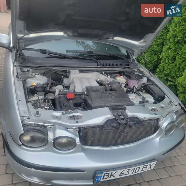 Седан Jaguar X-Type 2006 в Рівному