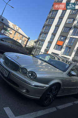 Седан Jaguar X-Type 2006 в 