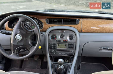 Седан Jaguar X-Type 2003 в 