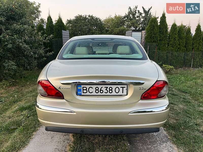 Седан Jaguar X-Type 2007 в Радехове