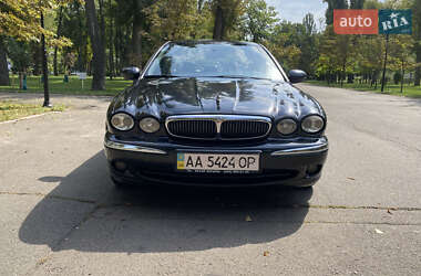 Седан Jaguar X-Type 2001 в 
