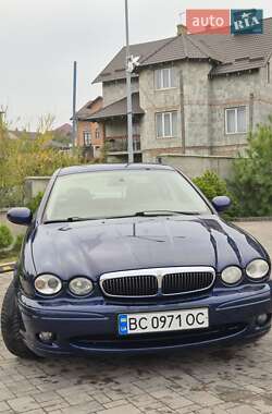 Седан Jaguar X-Type 2004 в 