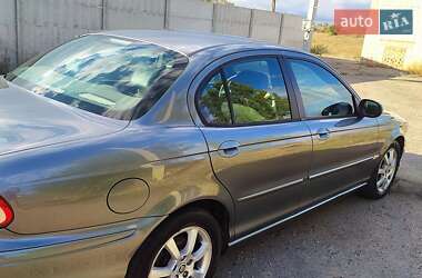 Седан Jaguar X-Type 2006 в 