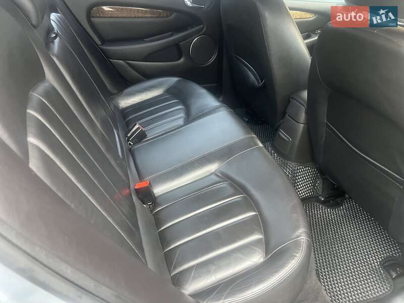 Седан Jaguar X-Type 2007 в Харькове