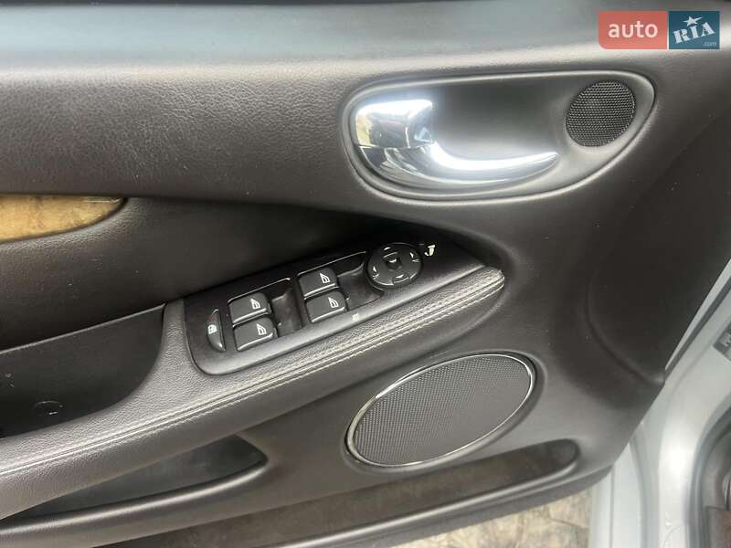 Седан Jaguar X-Type 2007 в Харькове