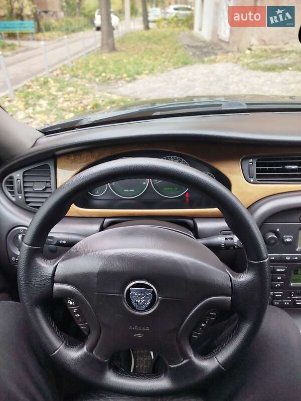 Седан Jaguar X-Type 2002 в Харкові