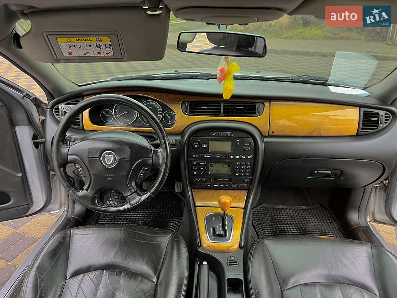 Седан Jaguar X-Type 2001 в Білій Церкві фото 13 Седан Jaguar X-Type 2001 в Білій Церкві