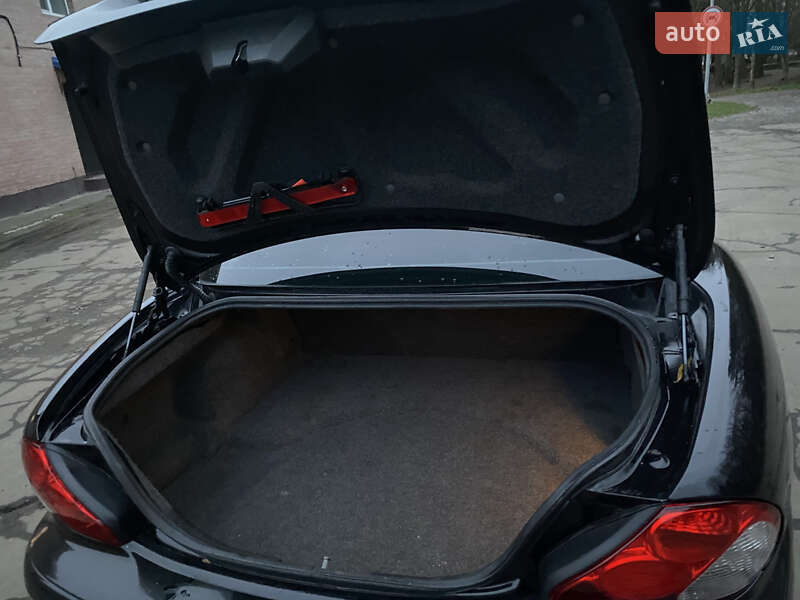 Седан Jaguar X-Type 2006 в Дубно