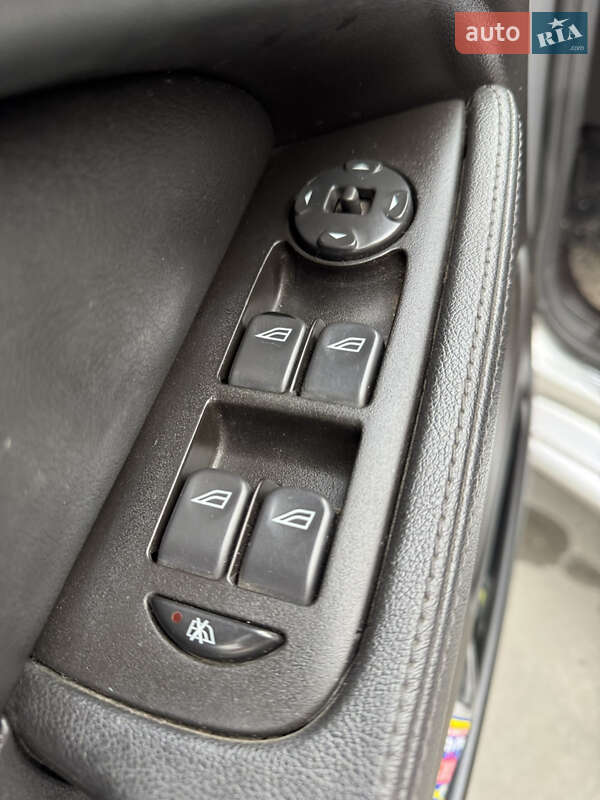 Седан Jaguar X-Type 2001 в Киеве фото 15 Седан Jaguar X-Type 2001 в Киеве