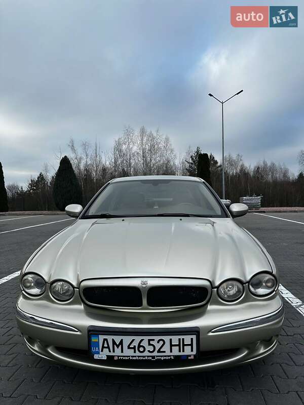 Седан Jaguar X-Type 2006 в Житомире