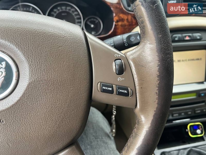 Седан Jaguar X-Type 2005 в Киеве