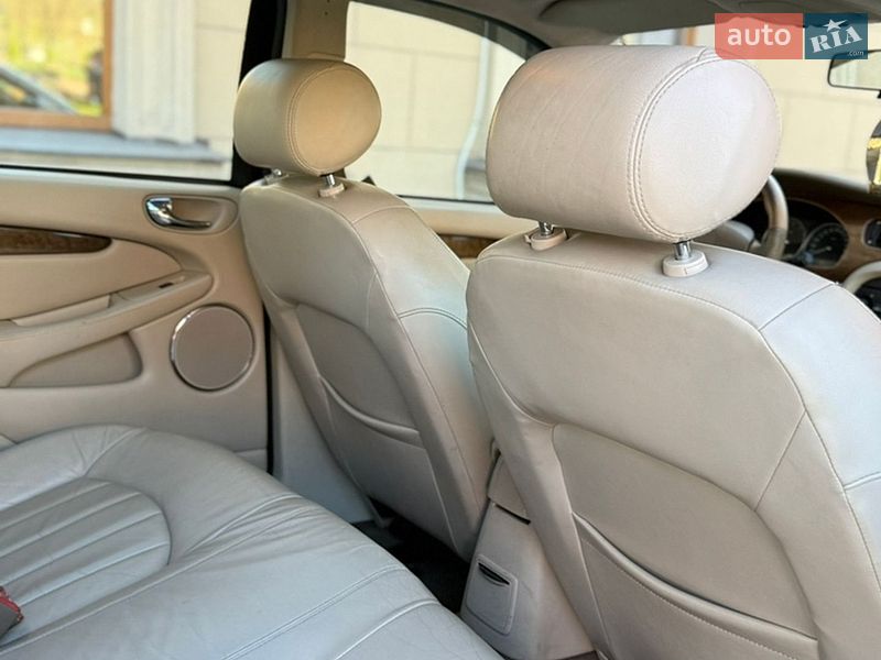 Седан Jaguar X-Type 2003 в Запорожье