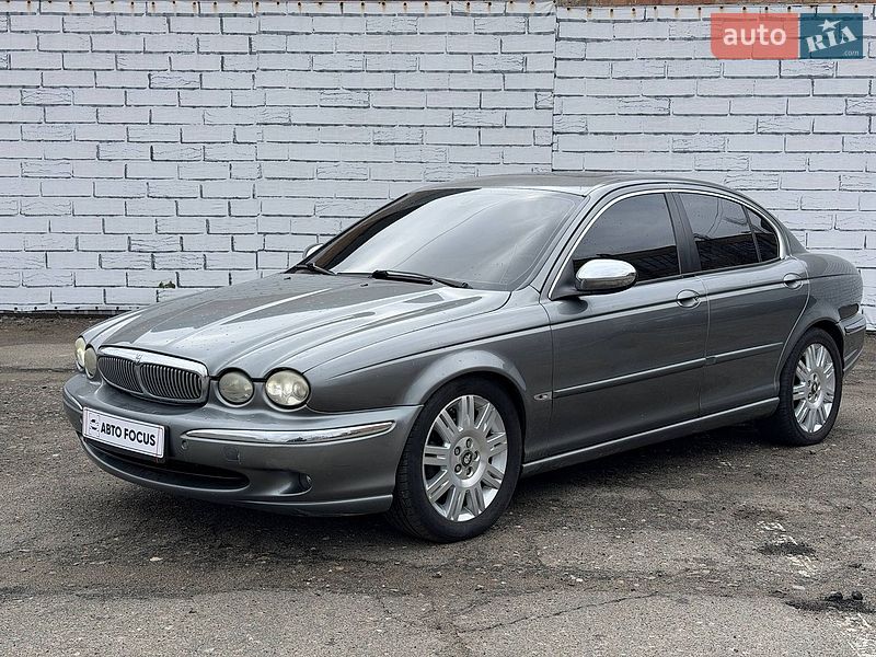 Седан Jaguar X-Type 2005 в Киеве