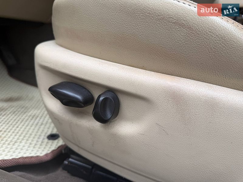 Седан Jaguar X-Type 2005 в Киеве