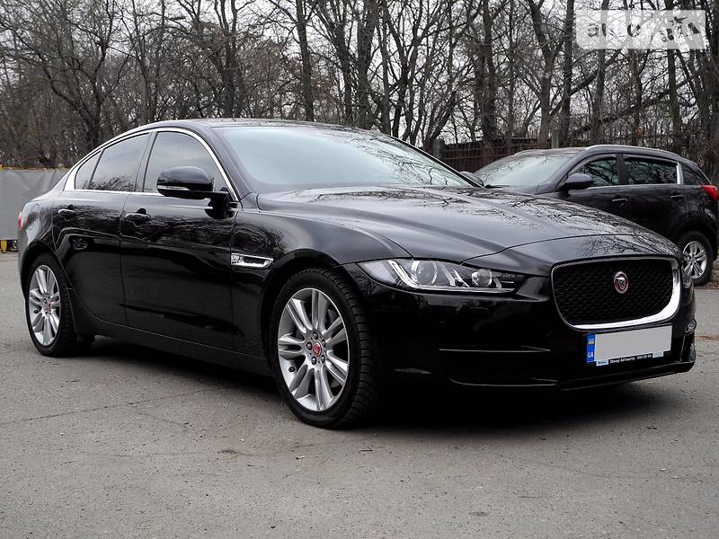 Седан Jaguar XE 2016 в Миколаєві