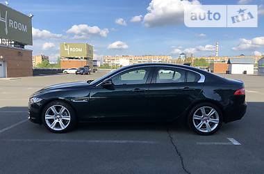 Седан Jaguar XE 2016 в Києві