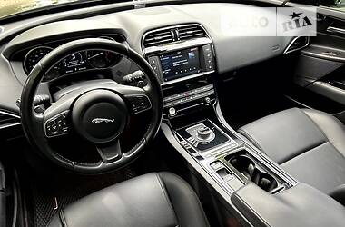 Седан Jaguar XE 2017 в Одессе