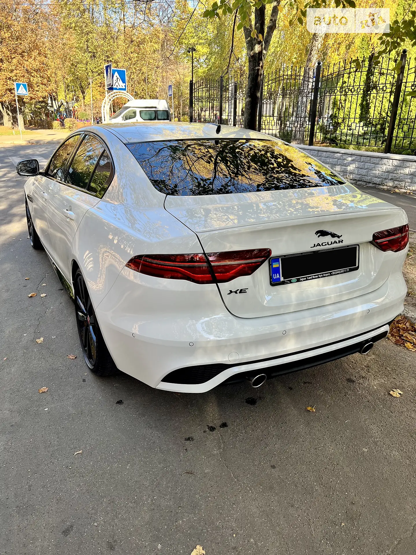 2021 Jaguar XE - мініатюра 6