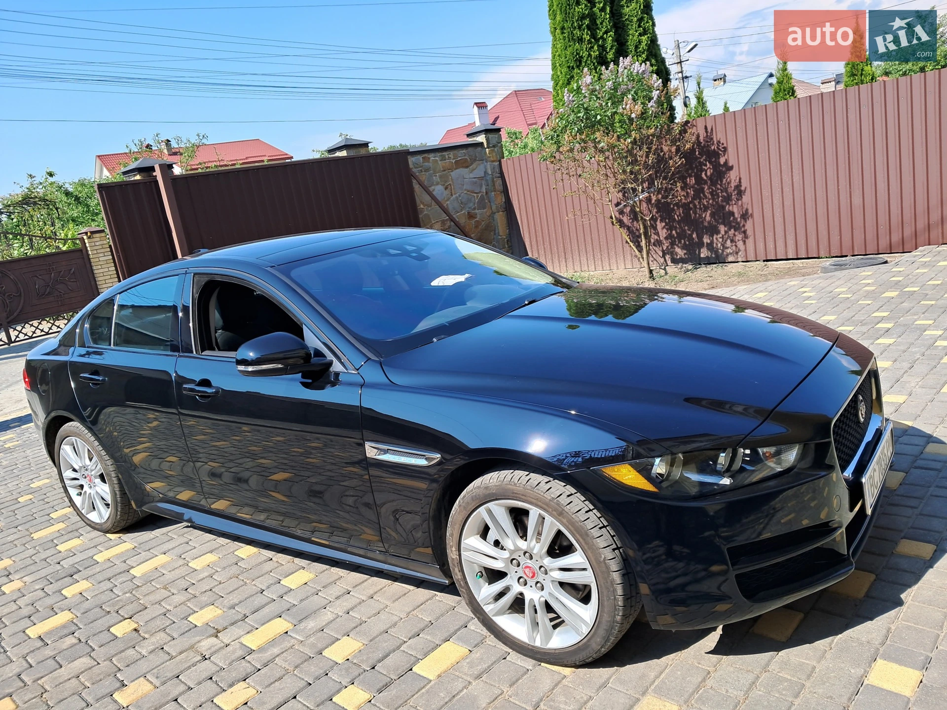 2019 Jaguar XE - мініатюра 10
