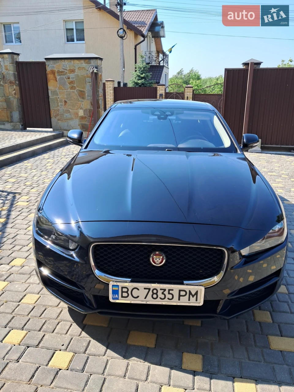 2019 Jaguar XE - мініатюра 16