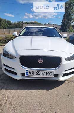 Седан Jaguar XE 2016 в Харькове