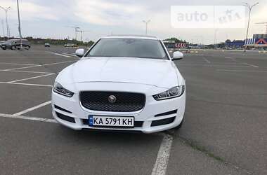 Седан Jaguar XE 2018 в Києві