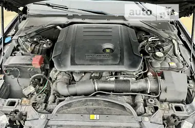 Jaguar XE 2016