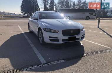 Седан Jaguar XE 2017 в Івано-Франківську