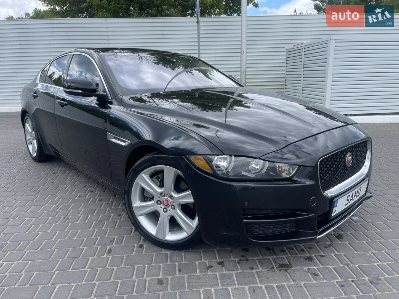 2016 Jaguar XE - мініатюра 33
