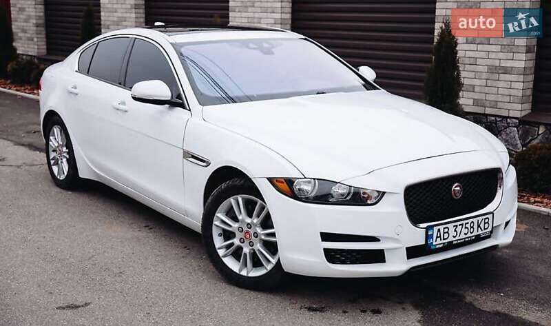Jaguar XE 2016