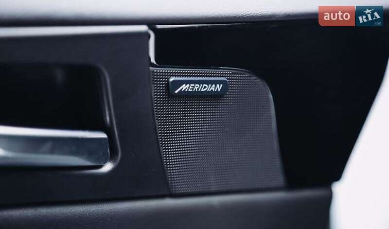 Седан Jaguar XE 2016 в Киеве фото 12 Седан Jaguar XE 2016 в Киеве