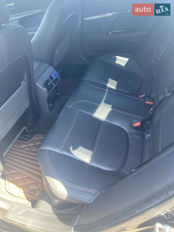 Седан Jaguar XE 2018 в Киеве