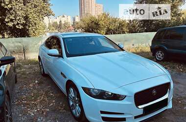 Седан Jaguar XE 2019 в Киеве