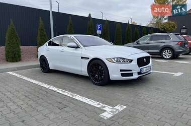 Седан Jaguar XE 2017 в Черкассах