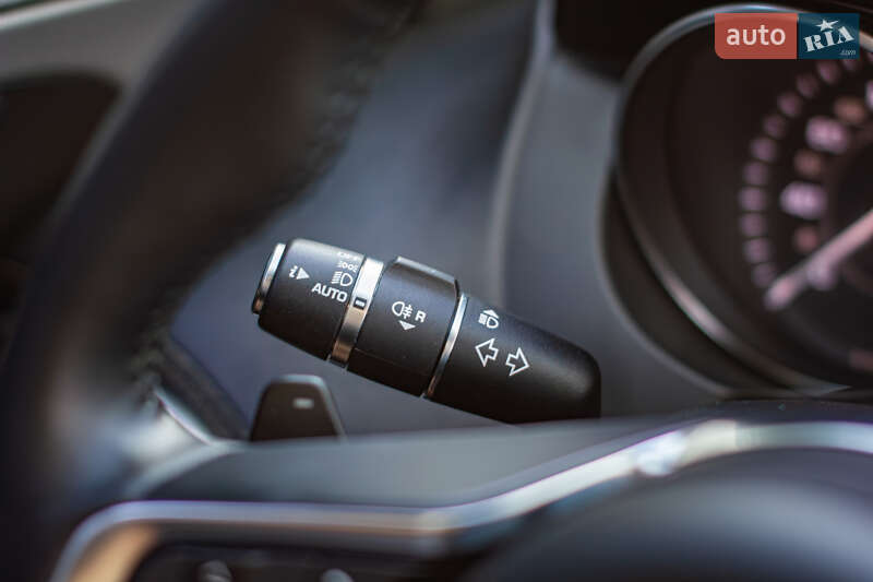 Седан Jaguar XE 2015 в Києві