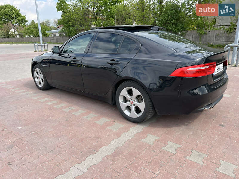 Седан Jaguar XE 2017 в Ивано-Франковске фото 10 Седан Jaguar XE 2017 в Ивано-Франковске