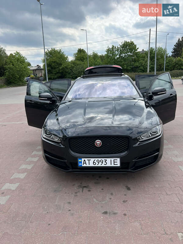 Седан Jaguar XE 2017 в Ивано-Франковске фото 22 Седан Jaguar XE 2017 в Ивано-Франковске