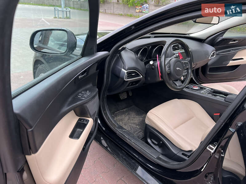 Седан Jaguar XE 2017 в Ивано-Франковске фото 40 Седан Jaguar XE 2017 в Ивано-Франковске