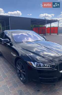 Седан Jaguar XE 2018 в Киеве