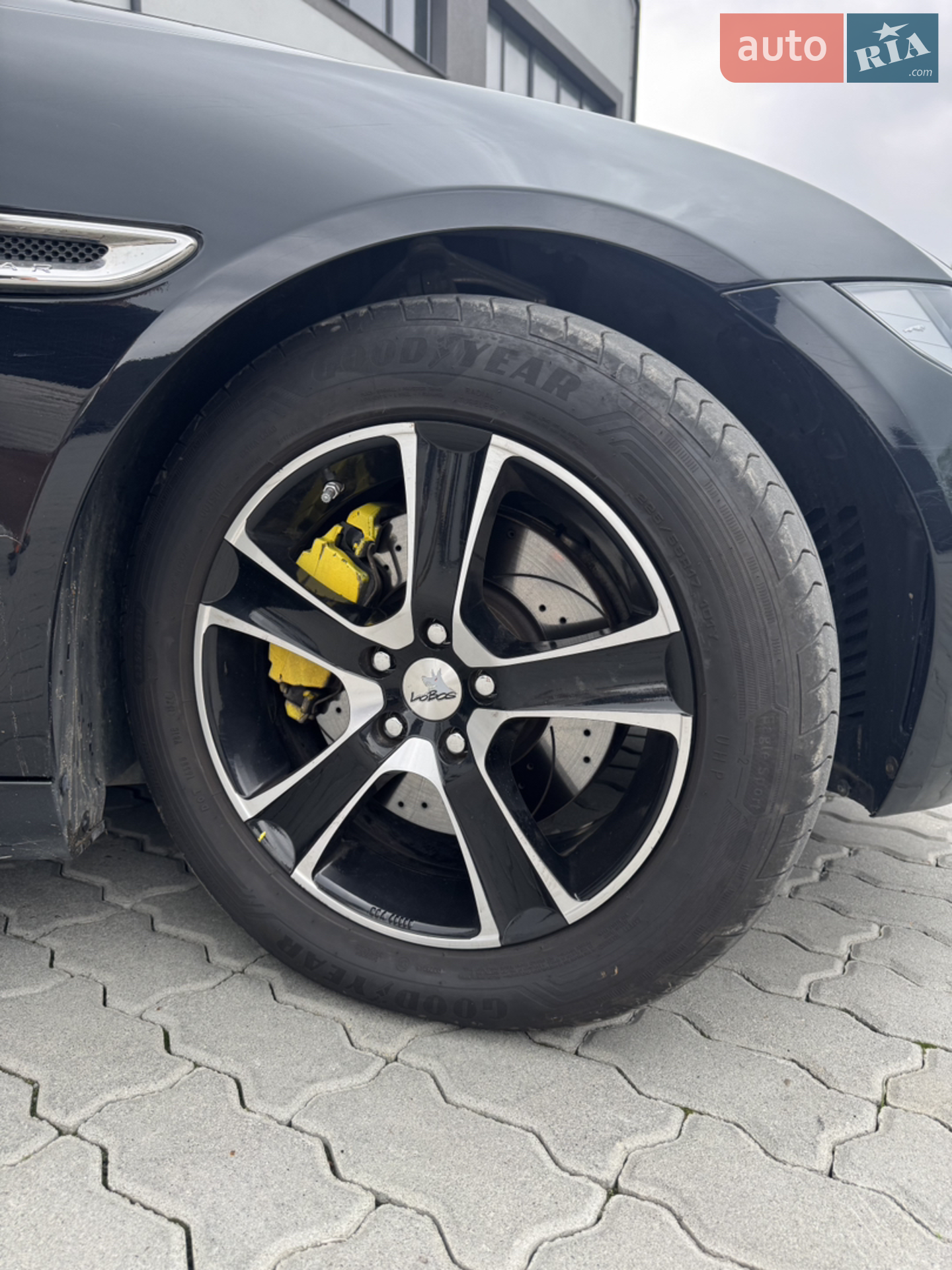 2017 Jaguar XE - мініатюра 11