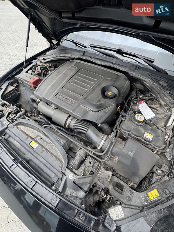 Седан Jaguar XE 2017 в Трускавце фото 28 Седан Jaguar XE 2017 в Трускавце