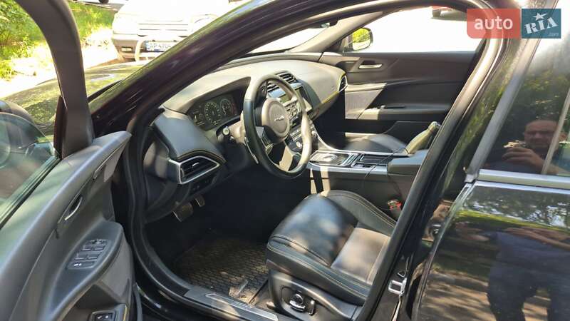 Седан Jaguar XE 2018 в Запорожье