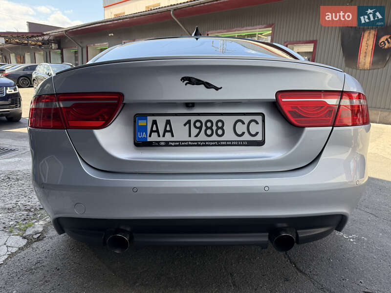 Седан Jaguar XE 2016 в Киеве фото 27 Седан Jaguar XE 2016 в Киеве