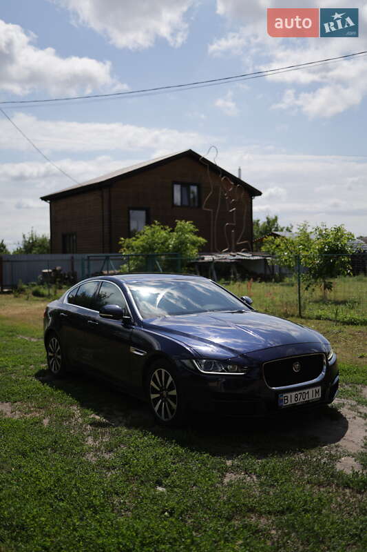 Седан Jaguar XE 2015 в Миргороде фото 16 Седан Jaguar XE 2015 в Миргороде